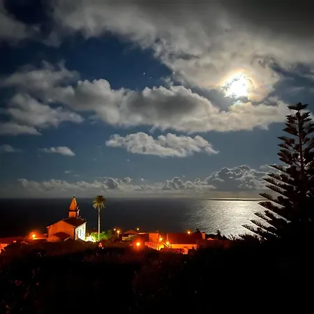 Casa Do Stefan * Lomba (Flores)